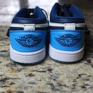 Jordan Kids Blue Sneakers